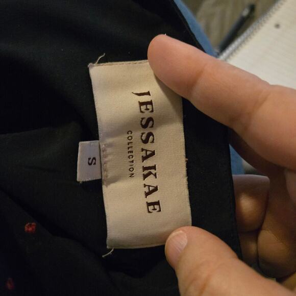 Jessakae Black Blue Floral Midi Dress Women's Small Ruffle Hem Short Sleeve Zip - Picture 3 of 9